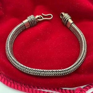 Italian Silver Braid Clasp Bracelet
